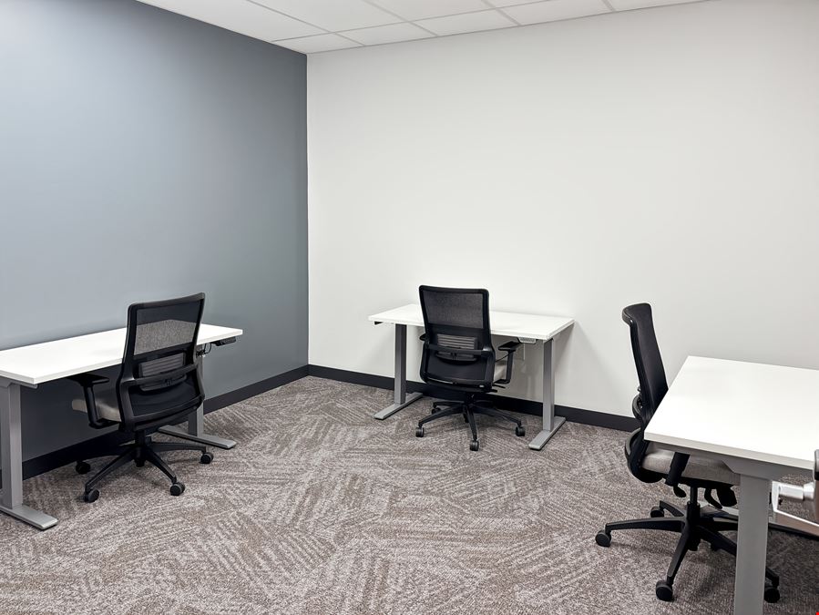 Regus - Carmel - Congressional Blvd