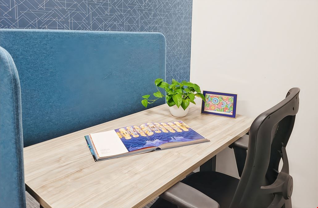 CA, Novato - Bel Marin Keys Blvd