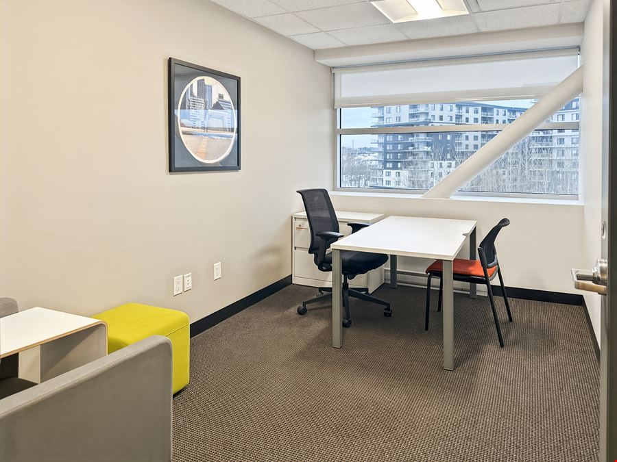 Regus - Levis