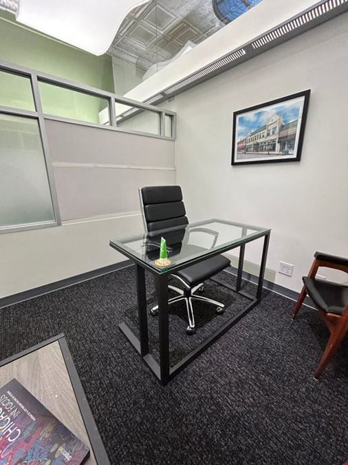 Office M