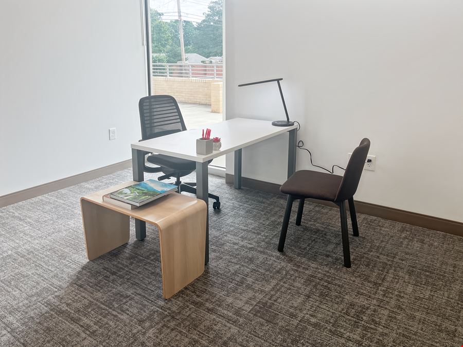 NC, Charlotte- E Independence