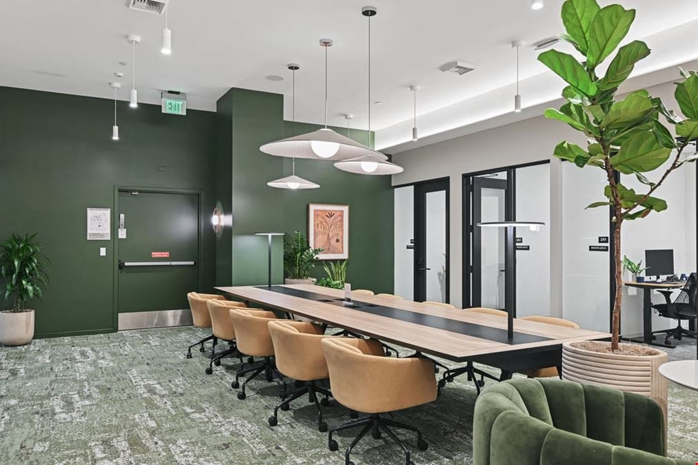 Industrious - Sherman Oaks