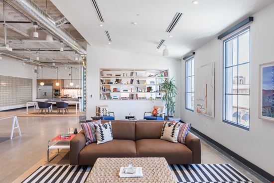 Preview of Town Square Office space for Rent in Las Vegas