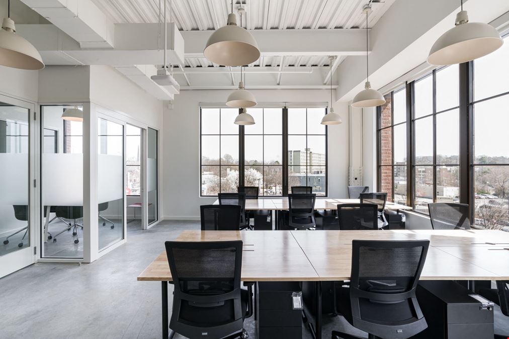 120 West Trinity Place