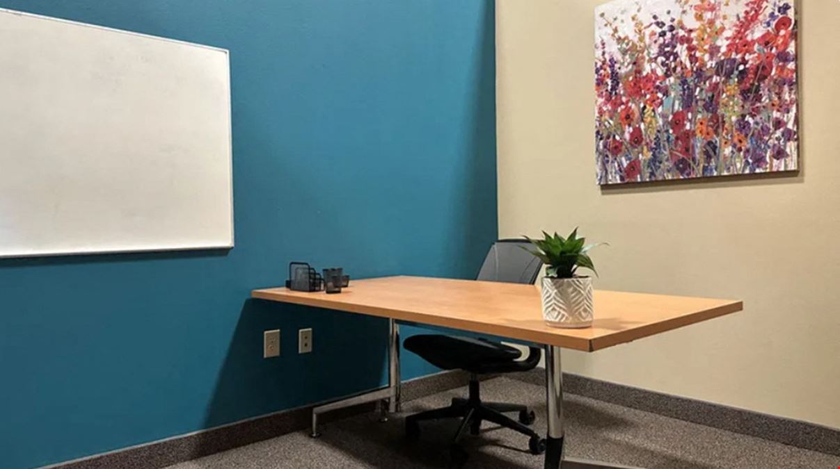 Private Day Office 117