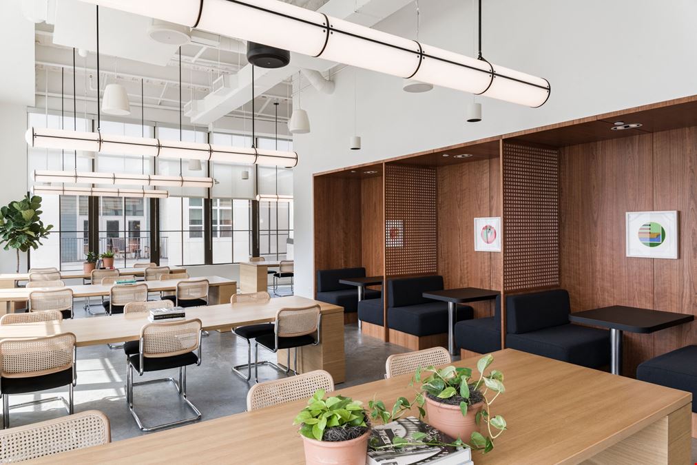 120 West Trinity Place