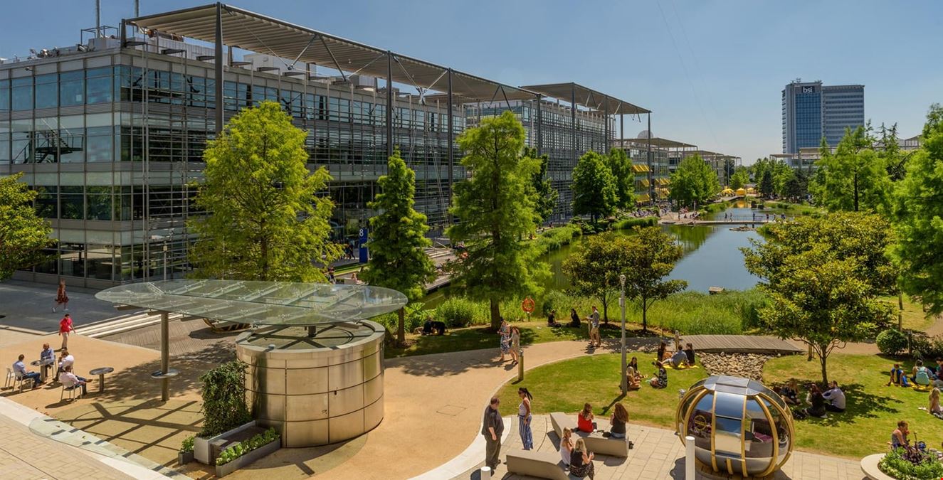 Venture X - Chiswick Park