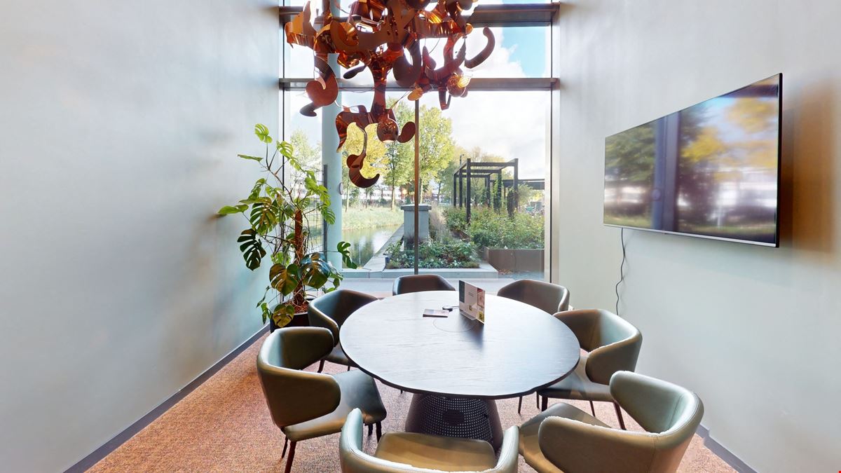 Co-Office Keynes Building