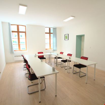 Preview of L'Archipel Toulon Office space for Rent in Toulon