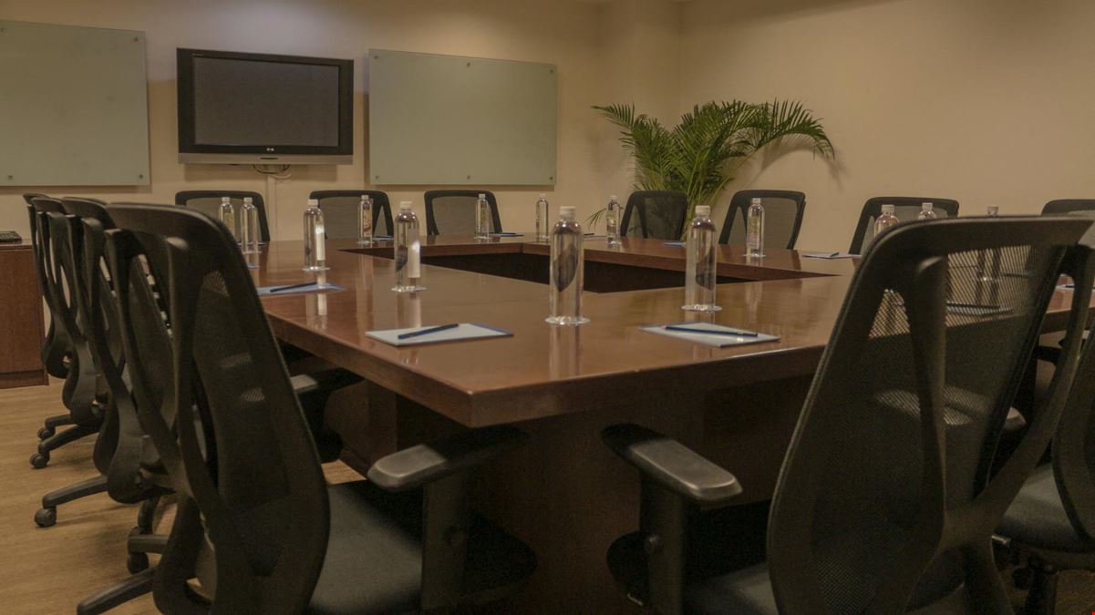 Featherlite Evoma - KR Puram