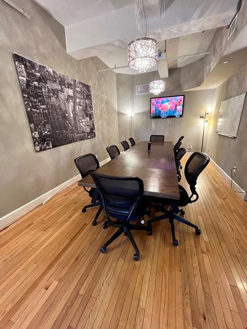 Meeting Room (large)