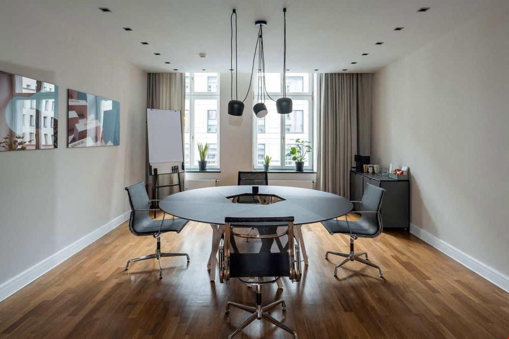 Office Club Friedrichstraße