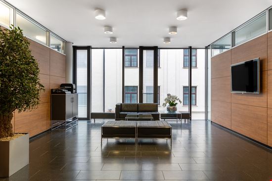 Preview of Staatsoper Office space for Rent in München