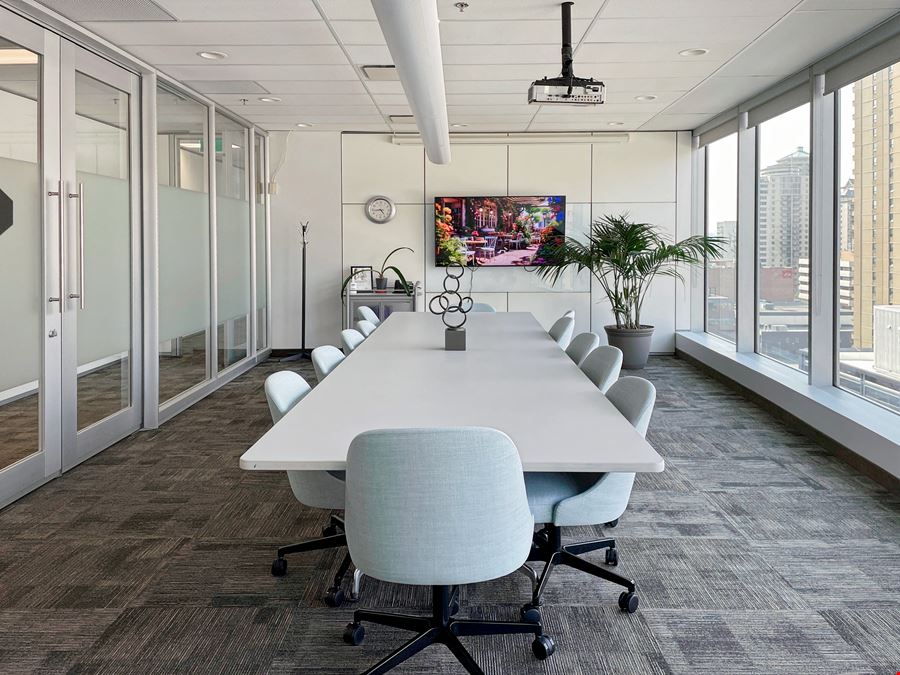 AB, Calgary - 903-8th Ave SW