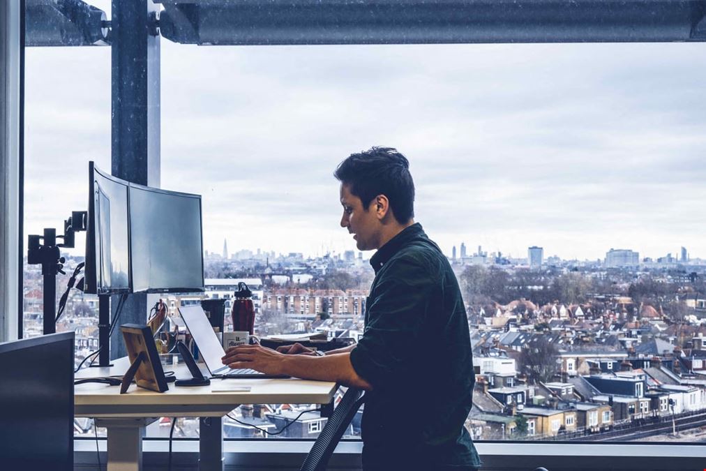 Venture X - Chiswick Park