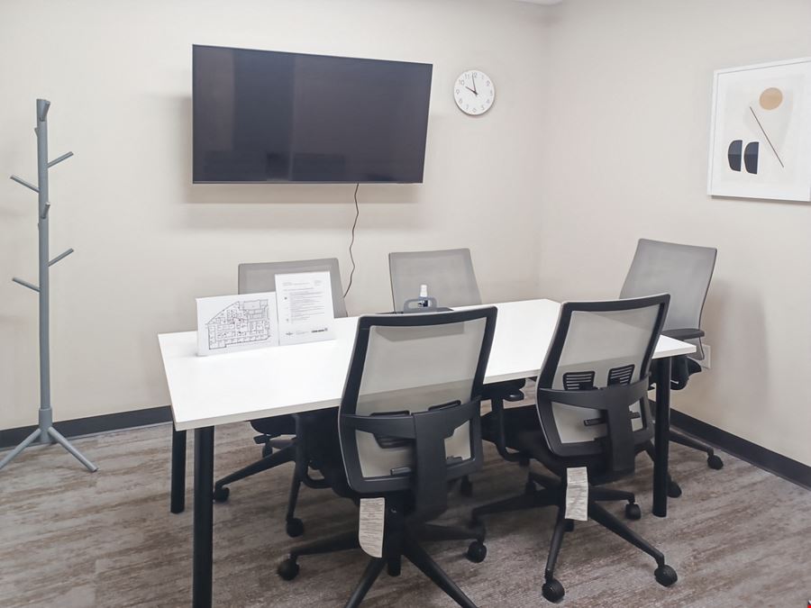 NY, Hauppauge - Veterans Memorial Highway