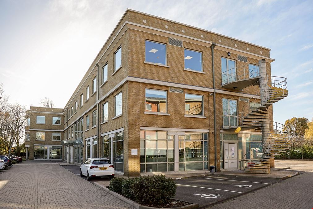 Regus - Walton-On-Thames Ashley Park House