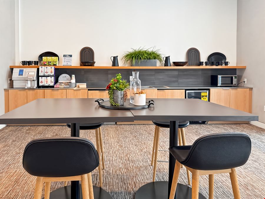 MD, Bethesda - Bethesda Metro Ctr