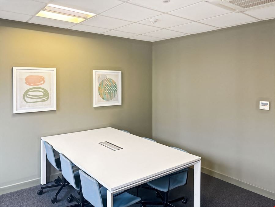 Regus - Winchester Crown Walk