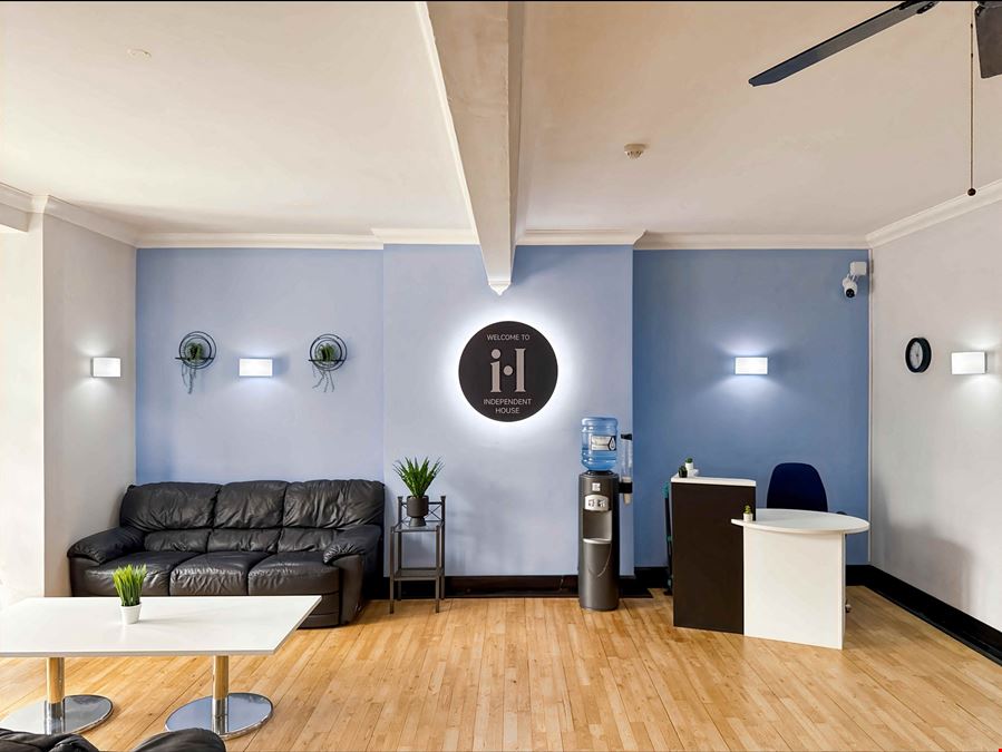 HQ - Norwich Independent House