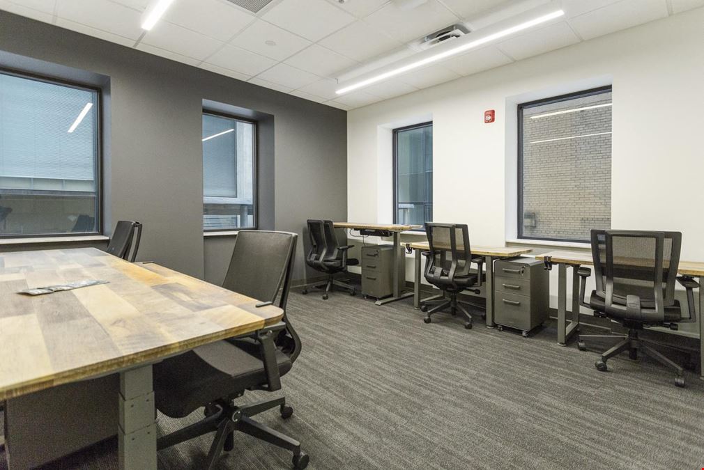 Venture X Detroit - Financial District