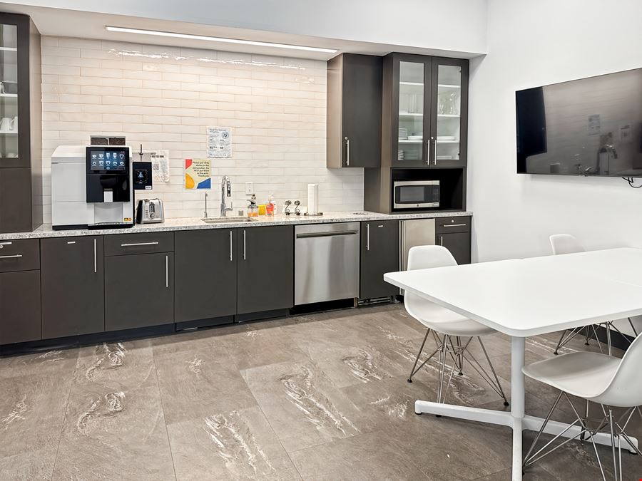 CA, Pleasanton - Hopyard