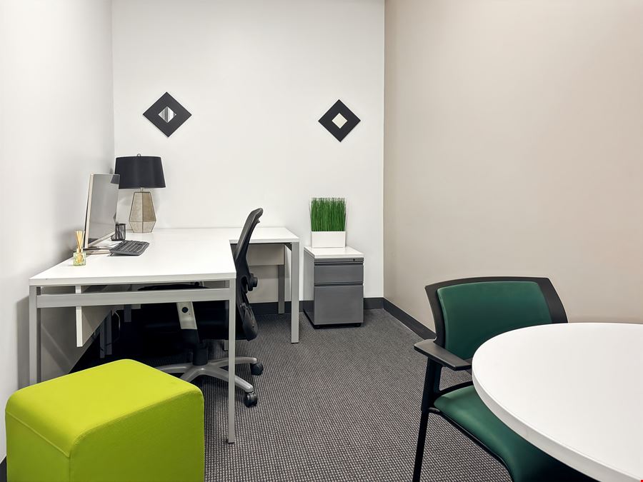 CA, Burbank - Burbank Business District