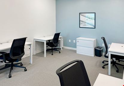 NC, Raleigh - Spaces Crabtree Terrace