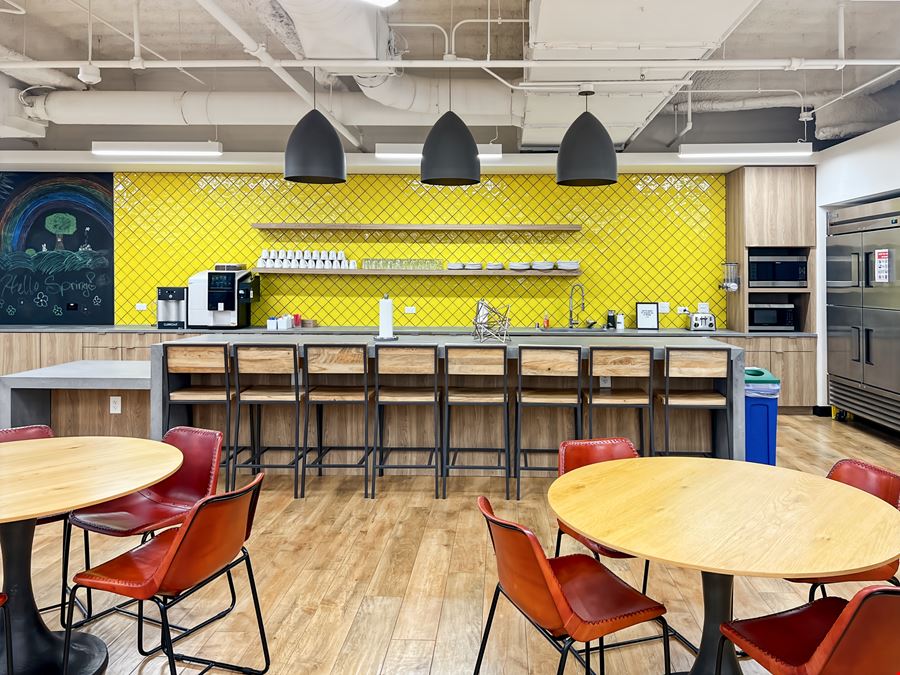 Regus - Dallas - 3232 McKinney Ave