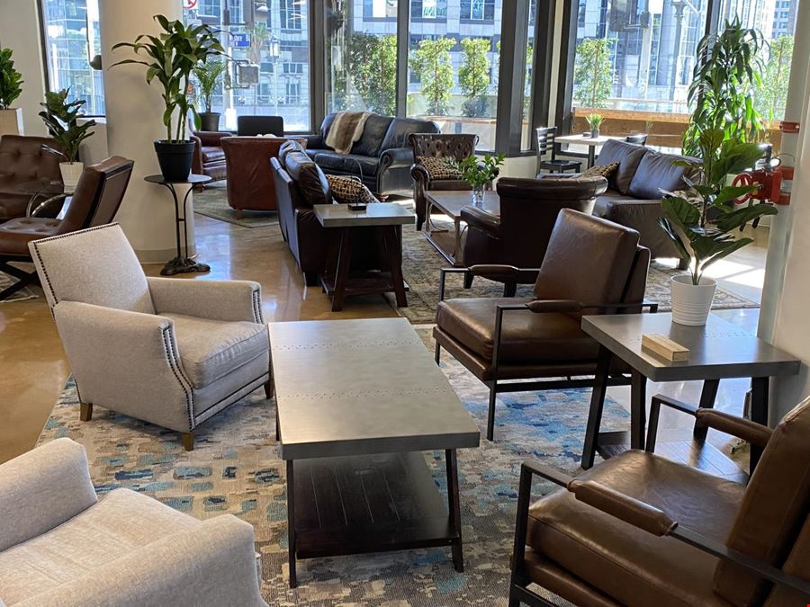 W Suites @ 1001 Wilshire