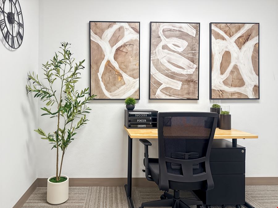 NV, Las Vegas - Convention Center Dr.