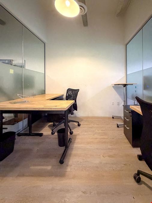4-Person Office