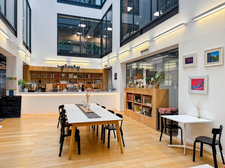 Spaces - Lochrin Square