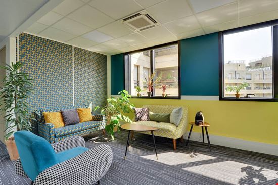 Preview of Deskeo - Pont De Levallois Office space for Rent in Levallois-Perret