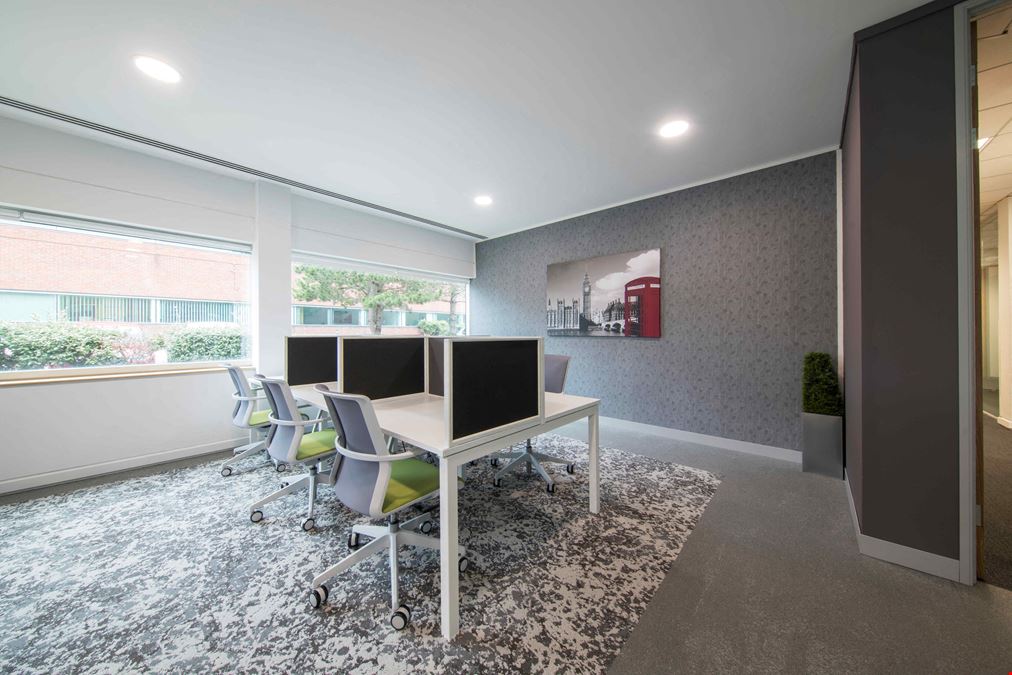 Regus - Aztec West