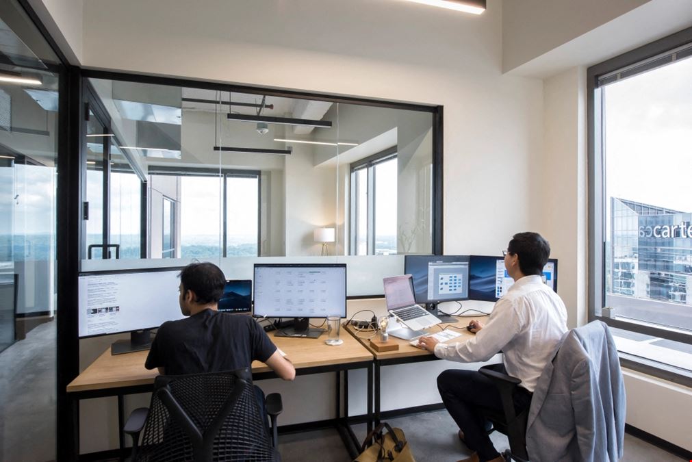 3424 Peachtree Road NE