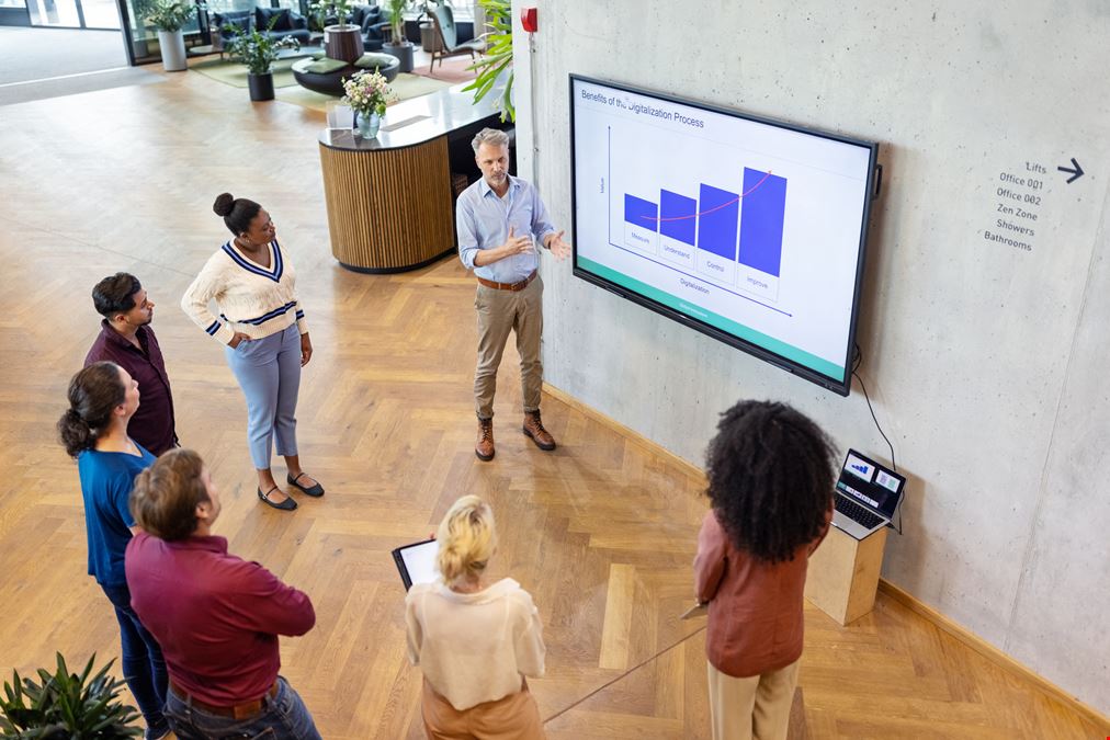 EDGE Grand Central - Berlin