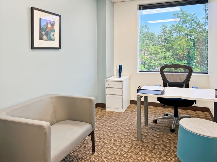 MD, Towson - West Road Corporate Center