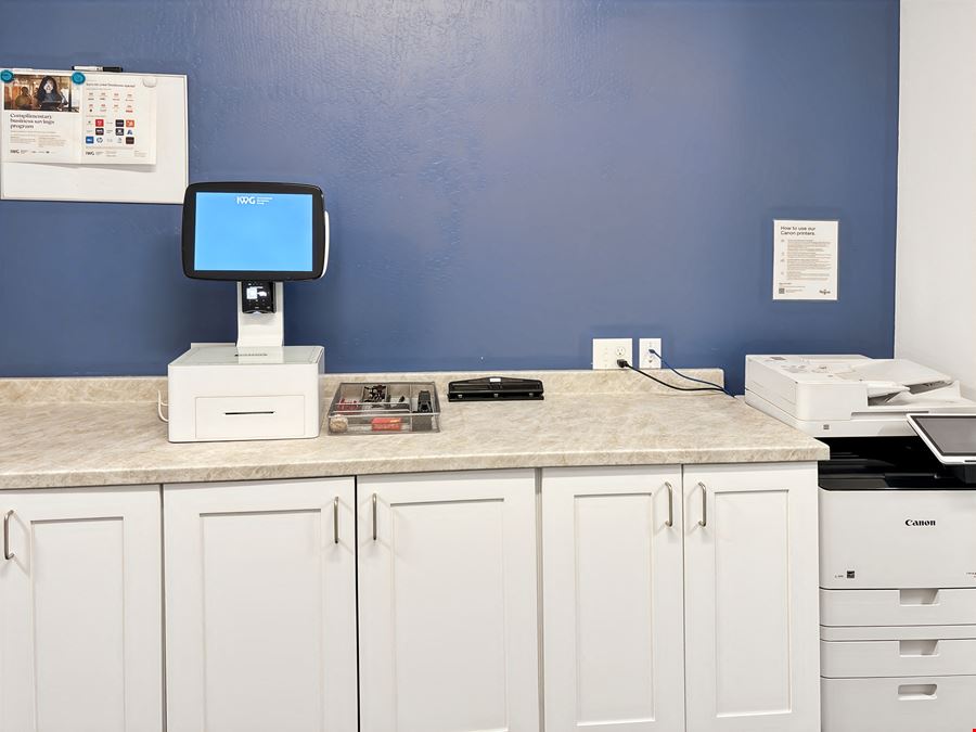 CA, Gold River - Coloma Rd