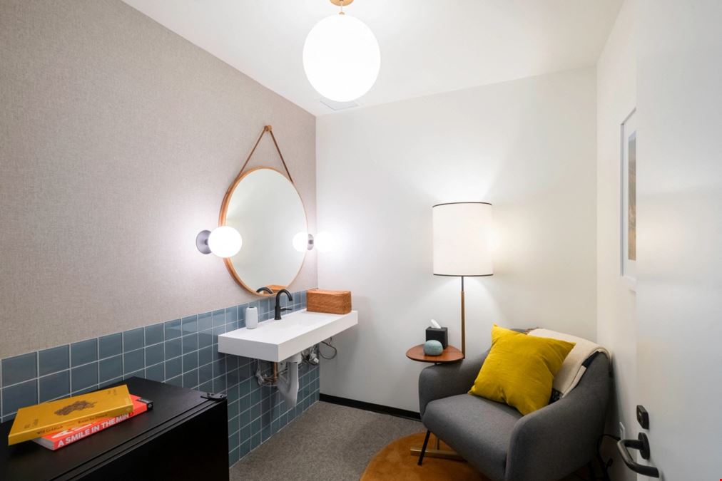 251 South Lake Avenue