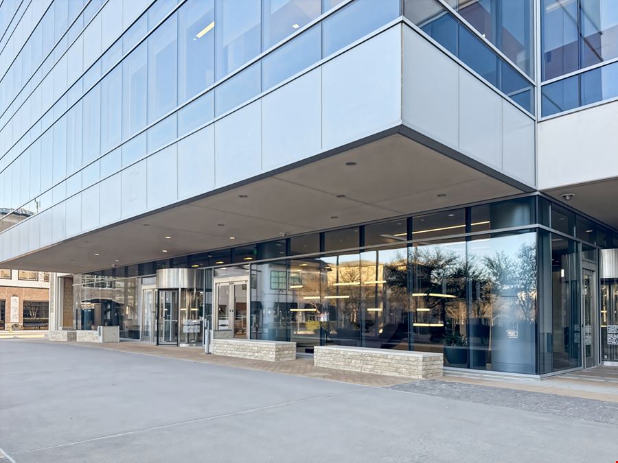 Regus - Plano - Shops at Legacy