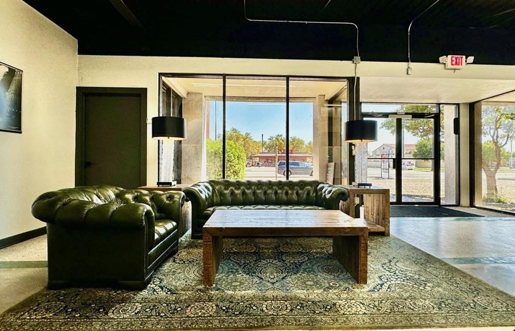 Social Lofts - Solo West
