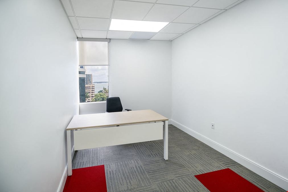 Private Office up to 2 people - External View