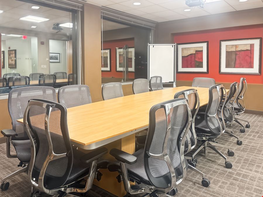 Regus - Burr Ridge - Village Center