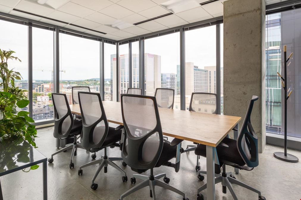 TN, Nashville - Spaces Riverfront Park