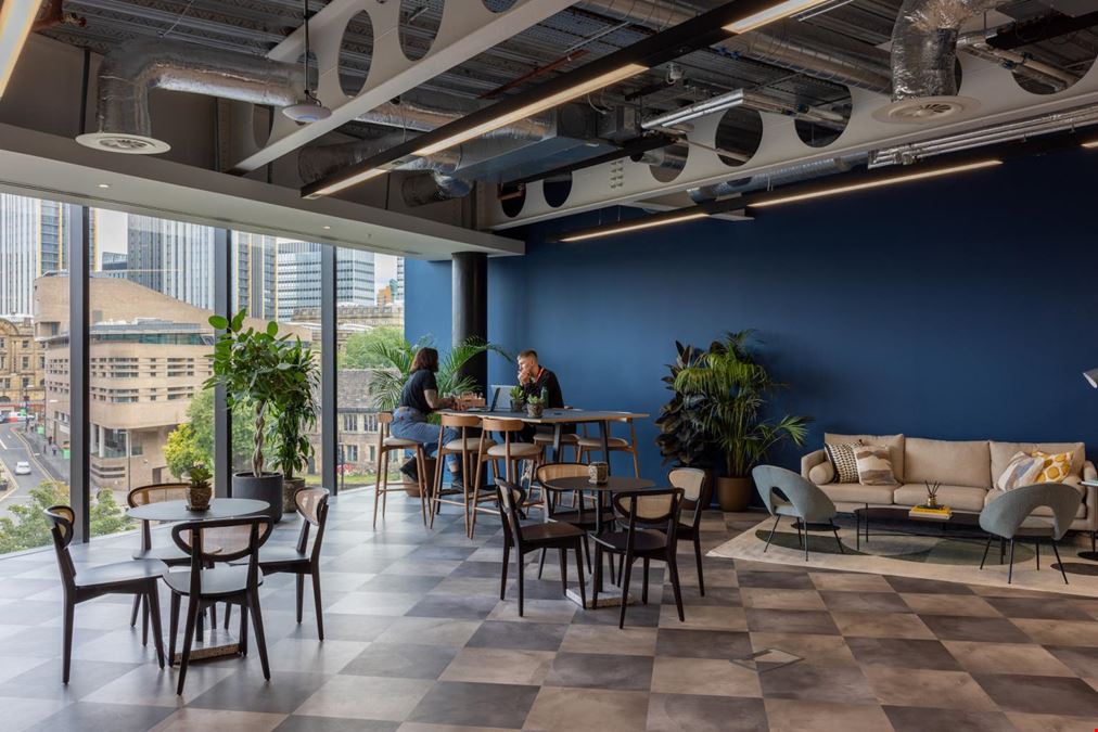 XandWhy - 100 Embankment