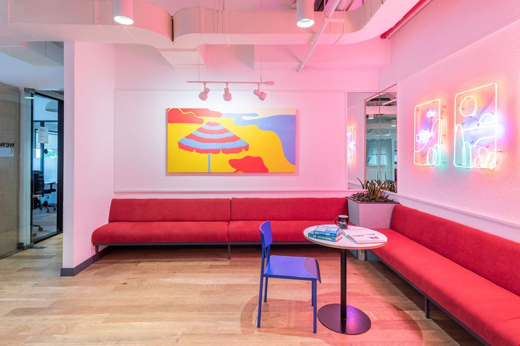 Mariano Escobedo 595