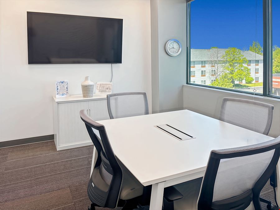 IL, Elgin - Point Blvd