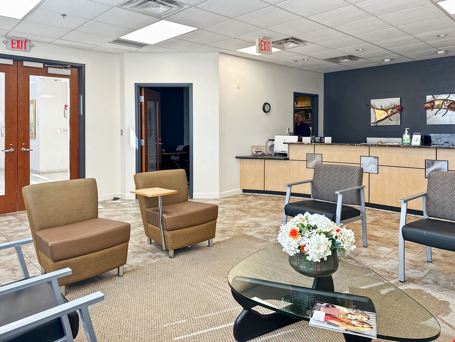 Regus - Albuquerque - Lang Ave