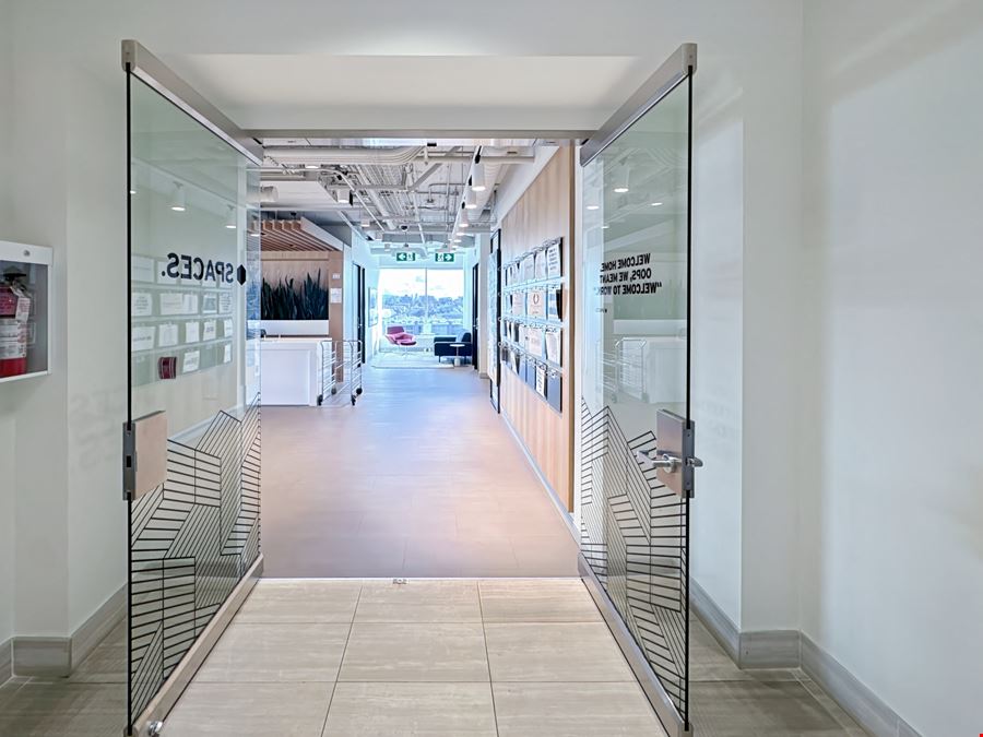 BC, Vancouver - 525 West 8th Avenue